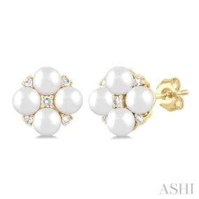 1/20 Ctw Floral 3 MM Cultured Pearl and Round Cut Diamond Fashion Stud Earring in 10K Yellow Gold