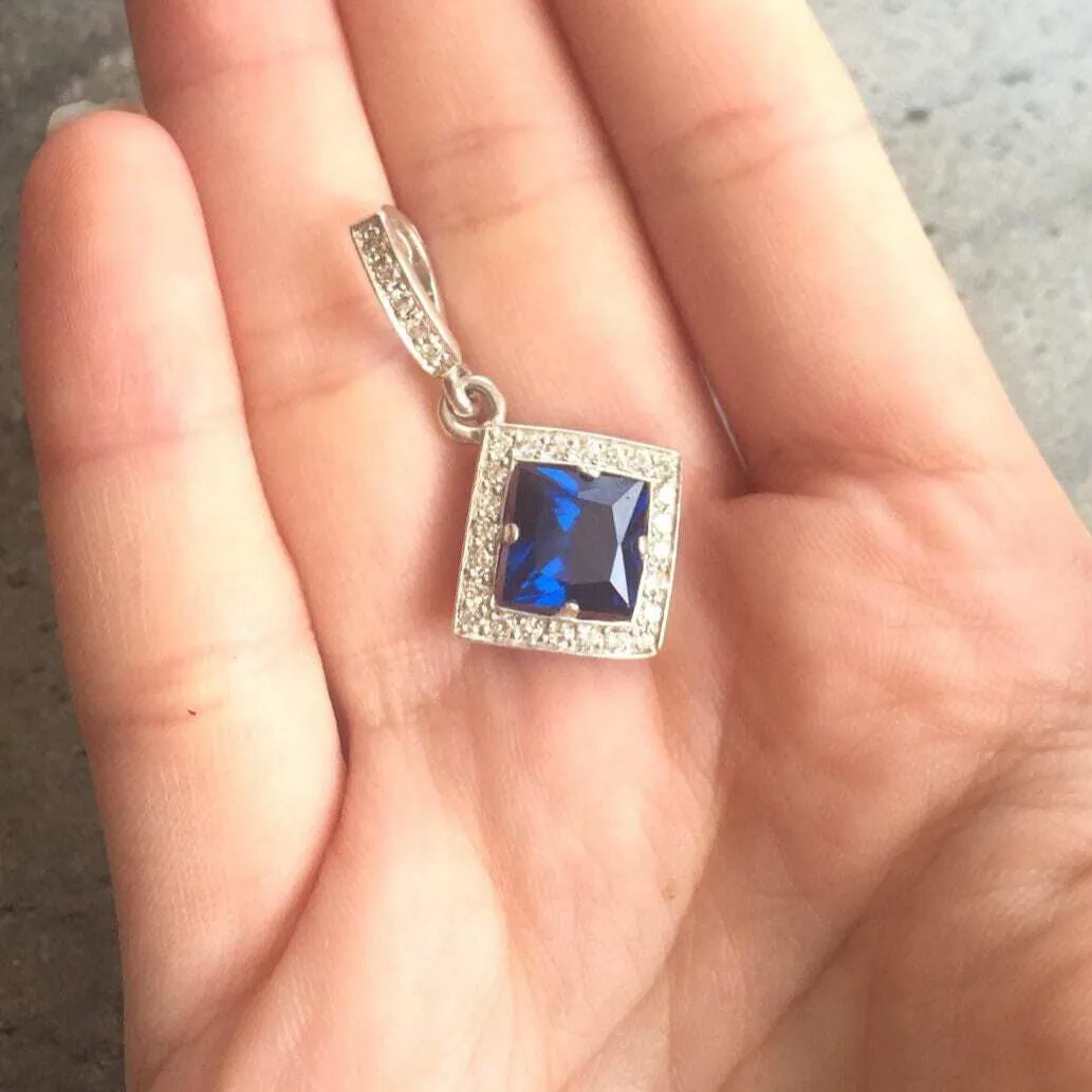 Blue Sapphire Pendant - Blue Vintage Necklace - Princess Cut Sapphire Necklace