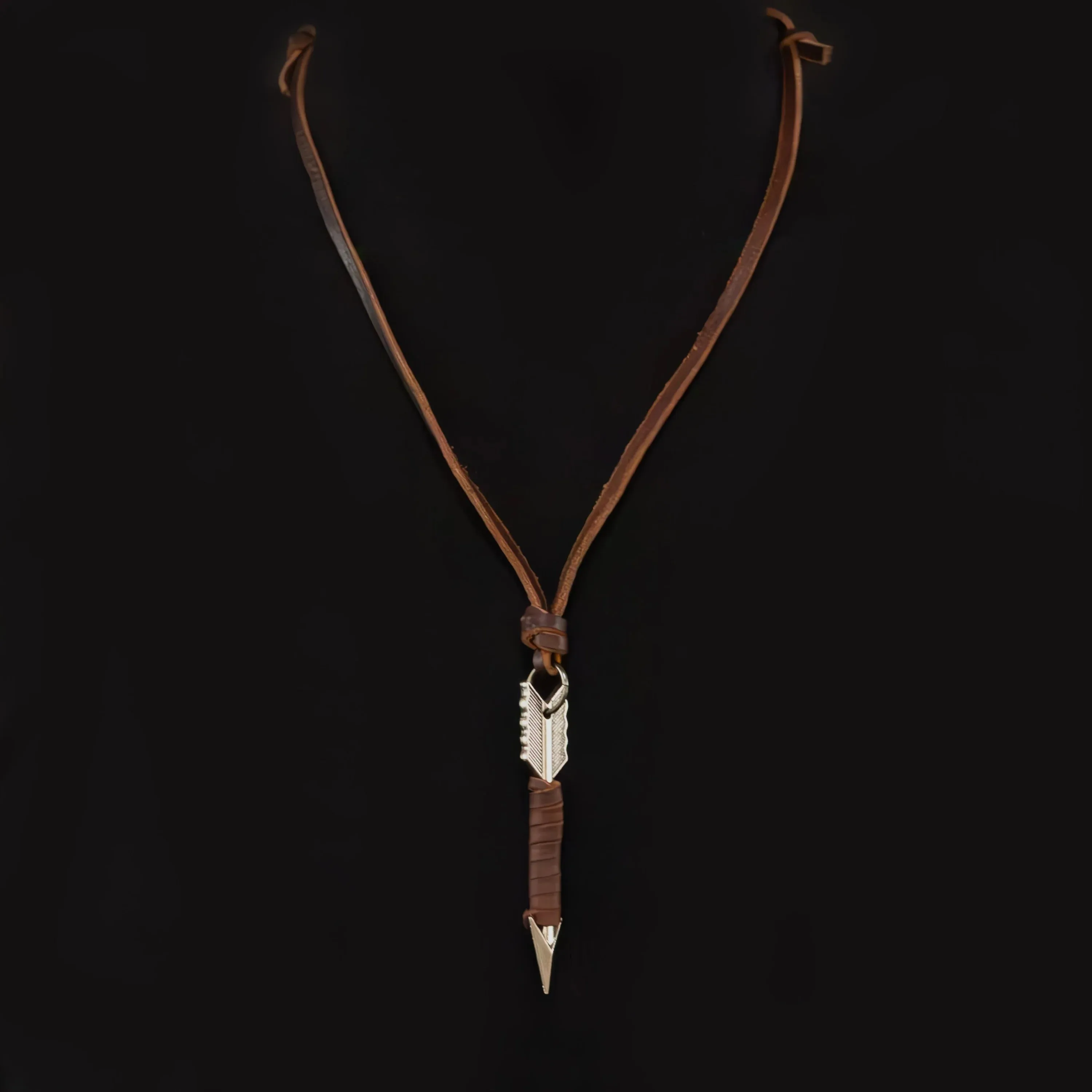 Finn  Leather Necklace with Pendant