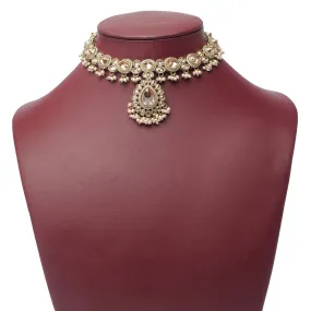 Inaya Necklace Set in Antique Gold