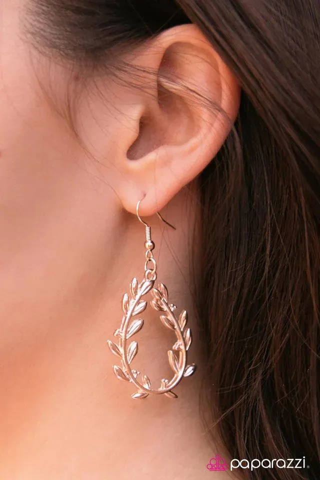 Paparazzi Earring ~ Willow Creek - Rose Gold