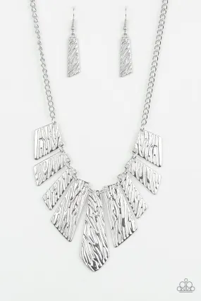 Paparazzi Necklace ~ Texture Tigress - Silver