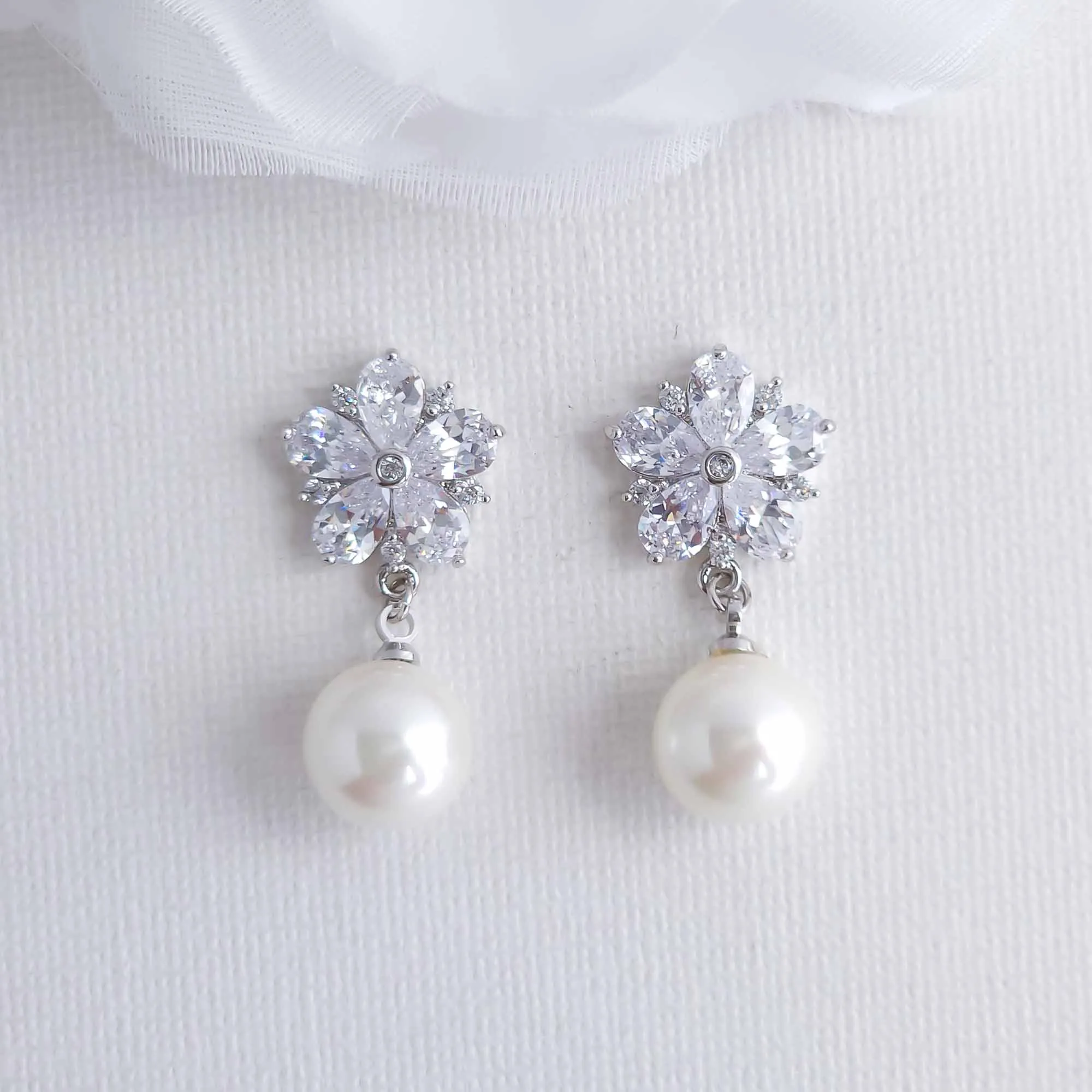 Pearl Drop Floral Earrings-Brielle