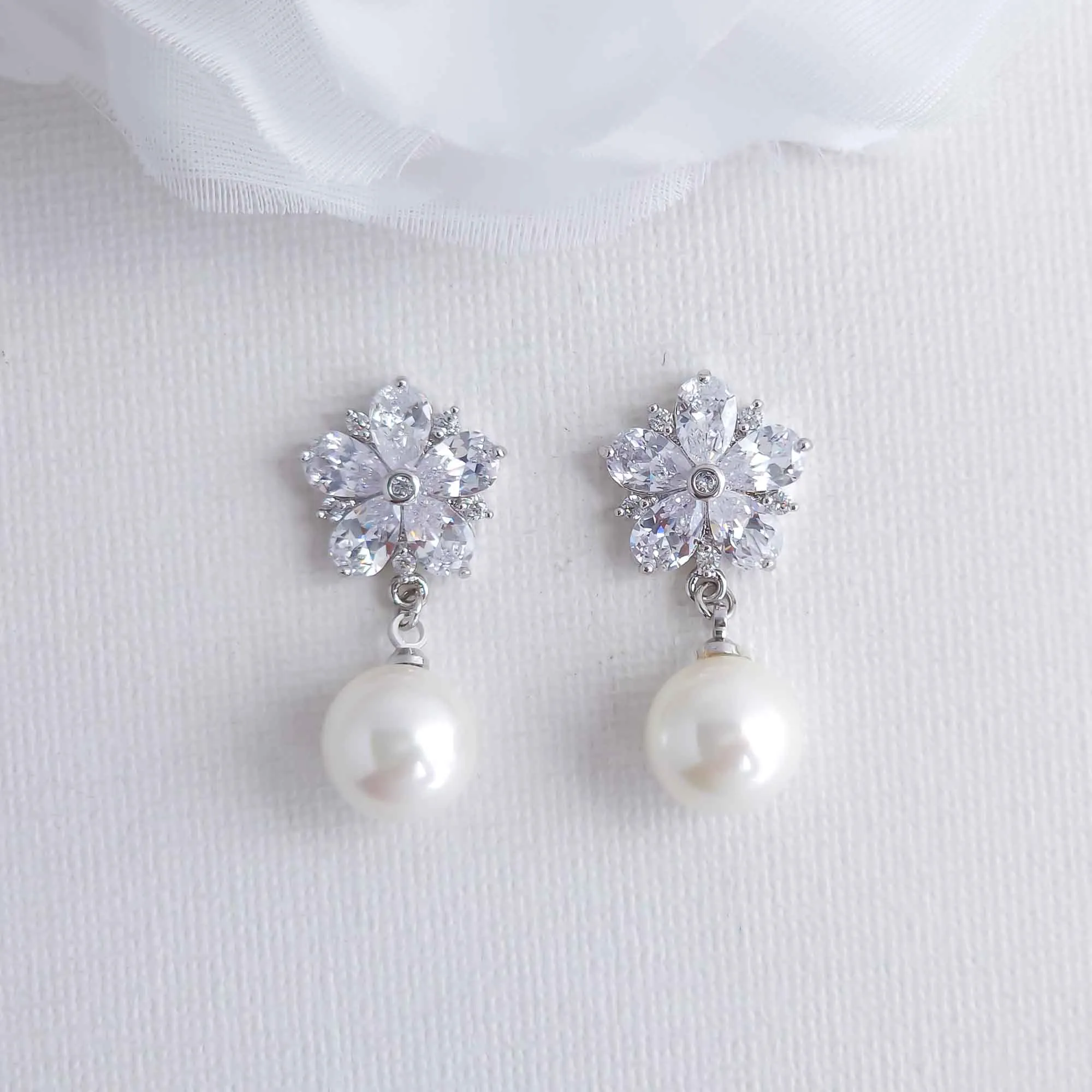 Pearl Drop Floral Earrings-Brielle