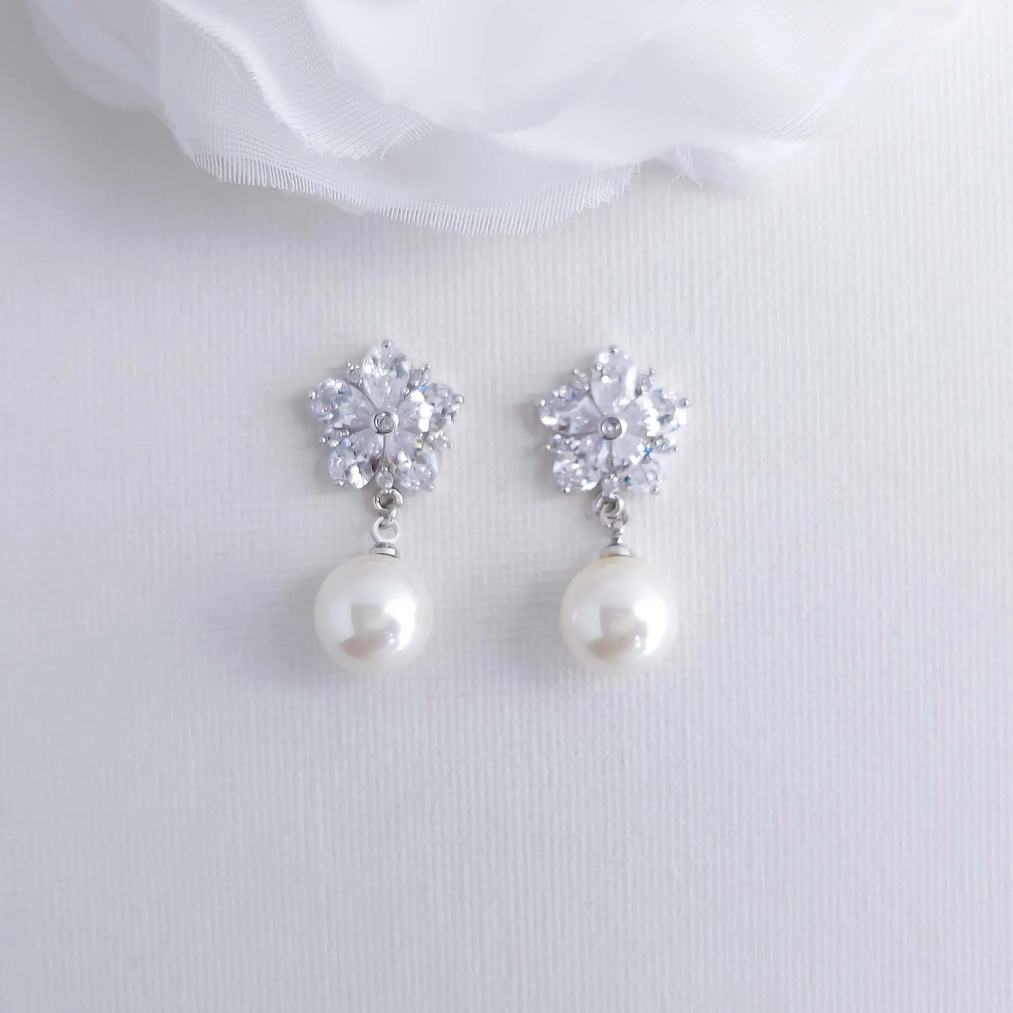 Pearl Drop Floral Earrings-Brielle