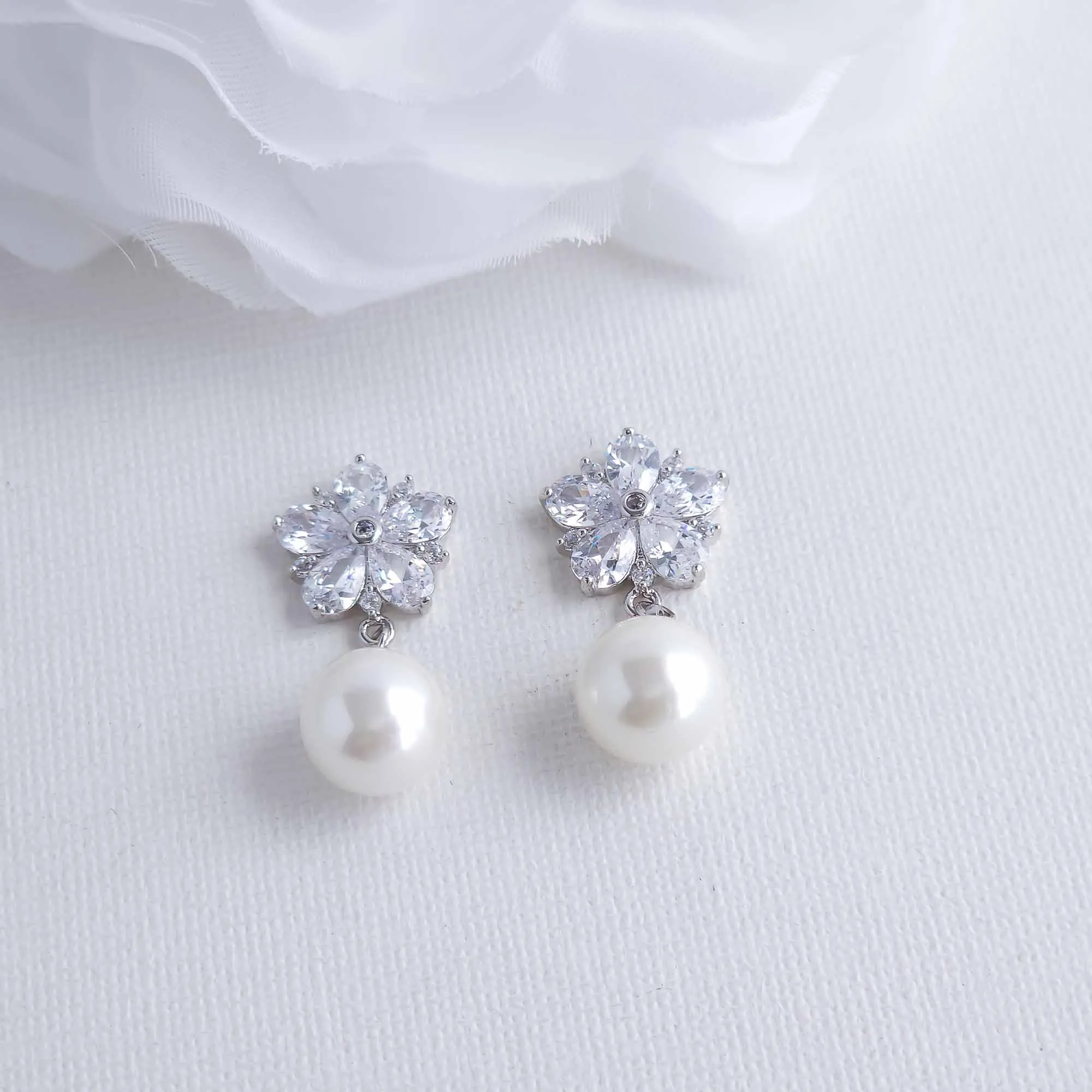 Pearl Drop Floral Earrings-Brielle