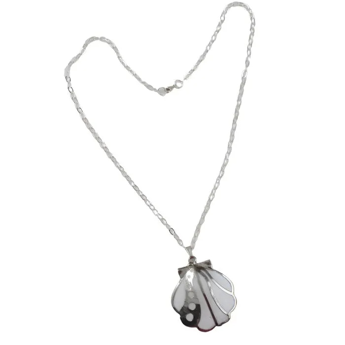 White Scallop Shell Pendant Necklace